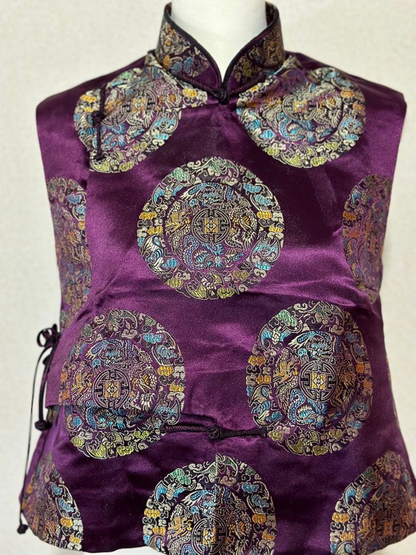 モンゴルの民族衣装　モンゴルデール　モンゴル文化　乗馬　馬頭琴　ノマド　遊牧民