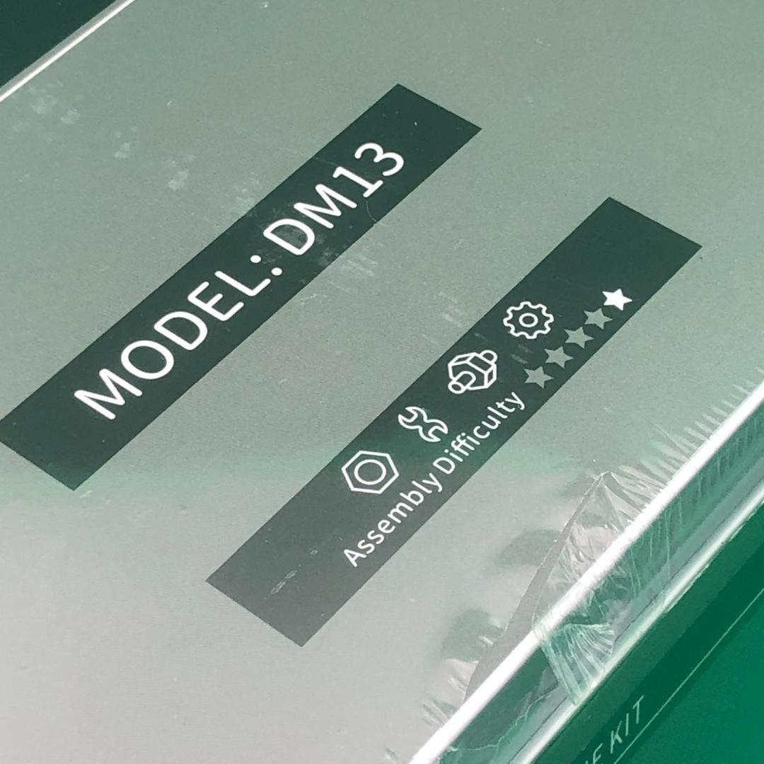 4気筒DOHCエンジン　組立キット　FA-4C【新品】模型　電動モーター