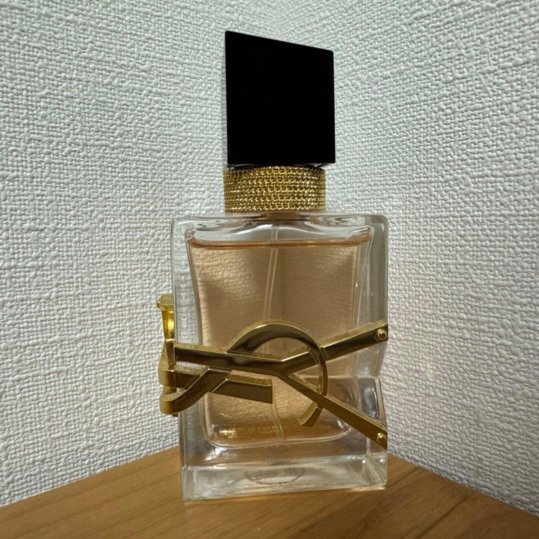Yves Saint Laurent リブレ　オーデトワレ　30ml