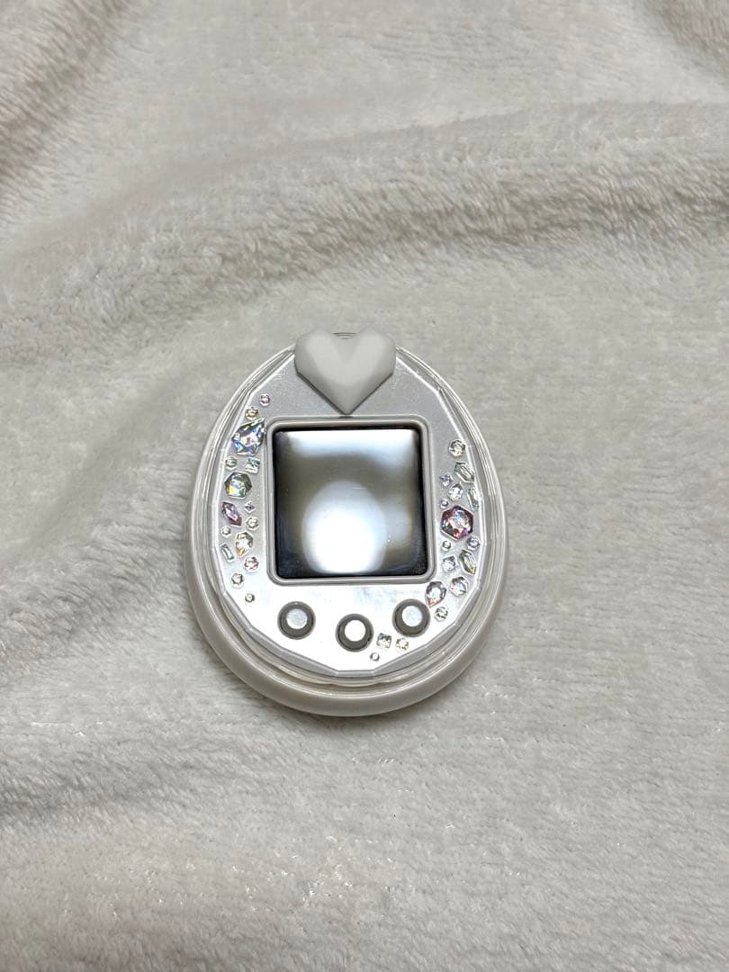 【美品】たまごっちピースホワイト