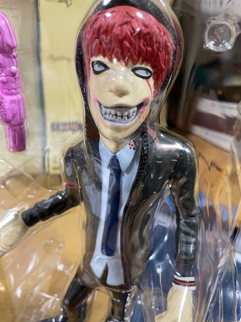 gram限定 ギャングキング　ゾンビくん　ピンク　ソフビ　クローズ