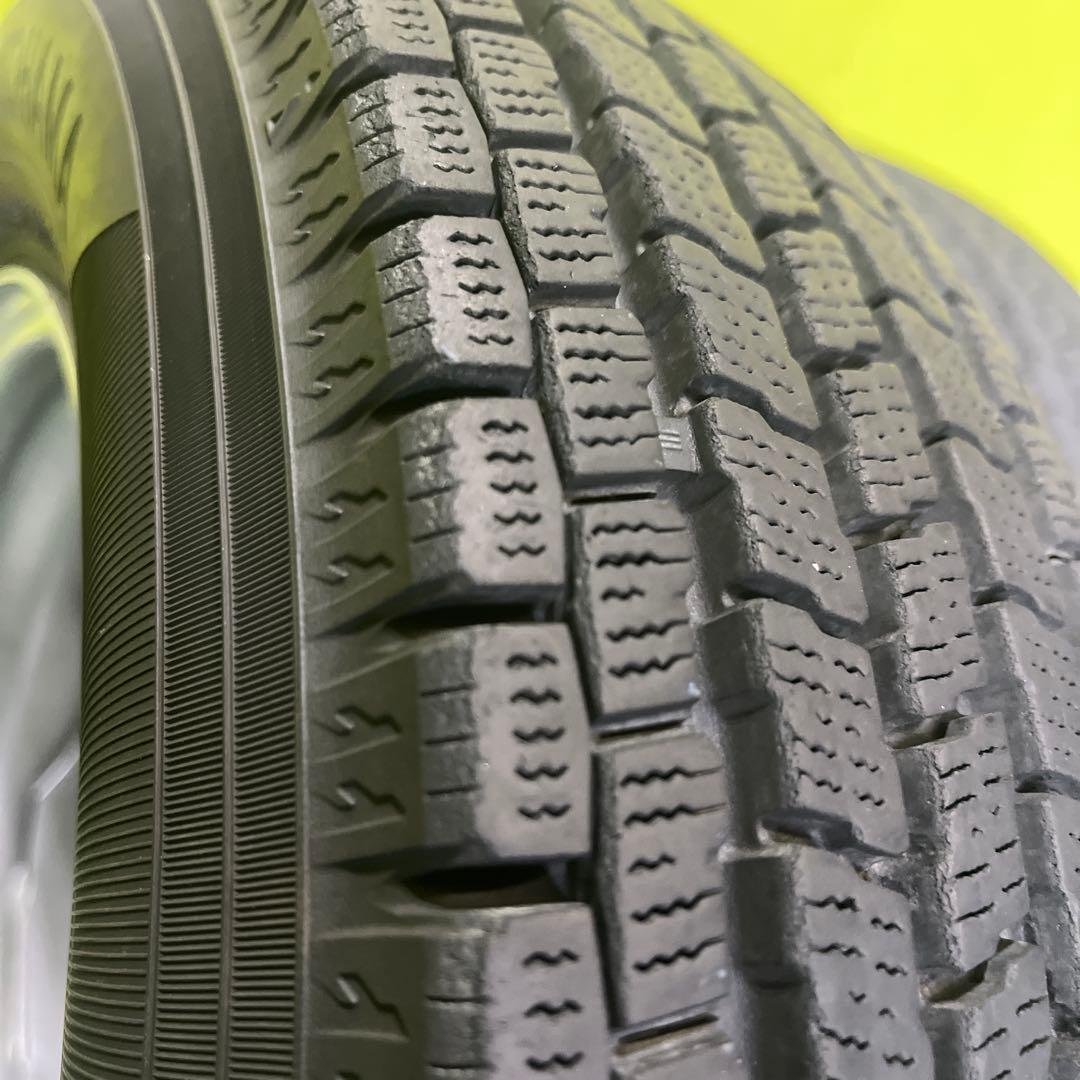 ダイハツ純正バリ山スタッドレスセット2本分 1687-① 送料込み