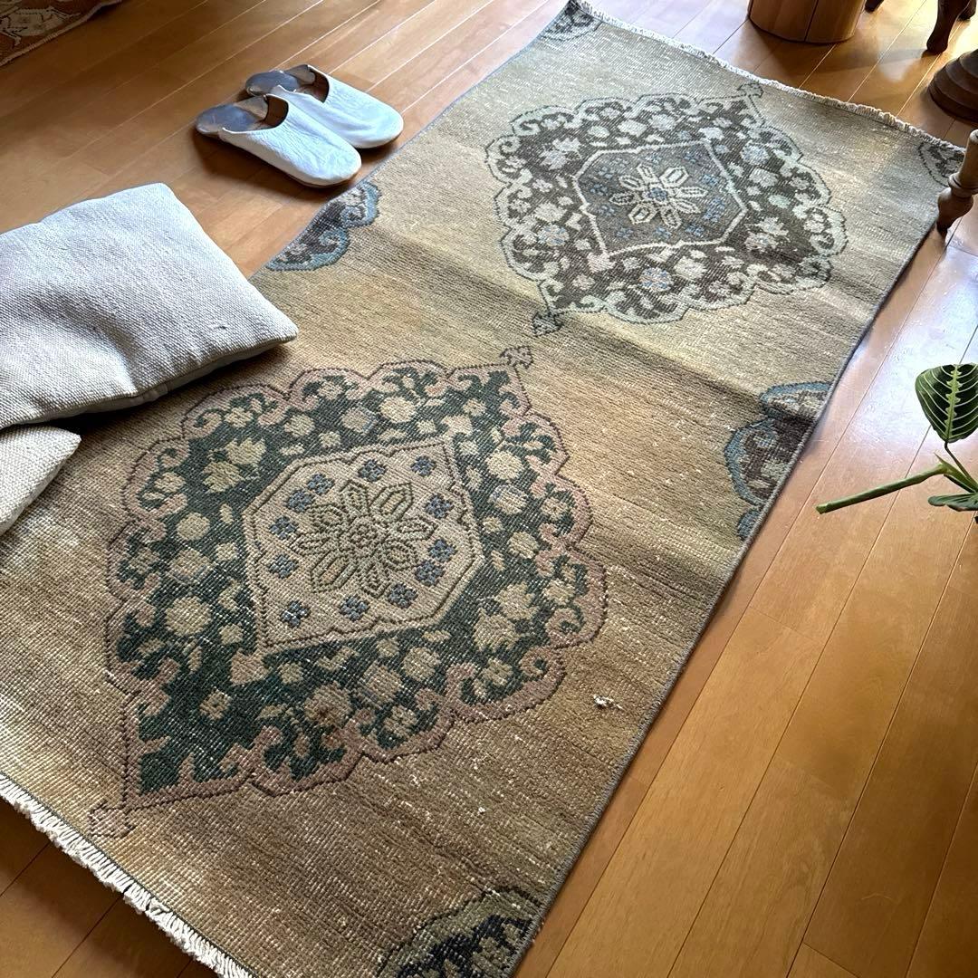 専用ページ　67×139 カーキベージュ　色褪せカラー　トルコヴィンテージラグ