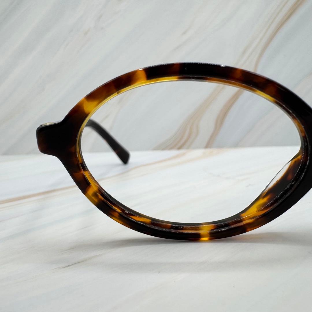 【ミュウミュウ】ウォニョン着用　 レンズなし　伊達メガネ べっこう柄　ロゴ