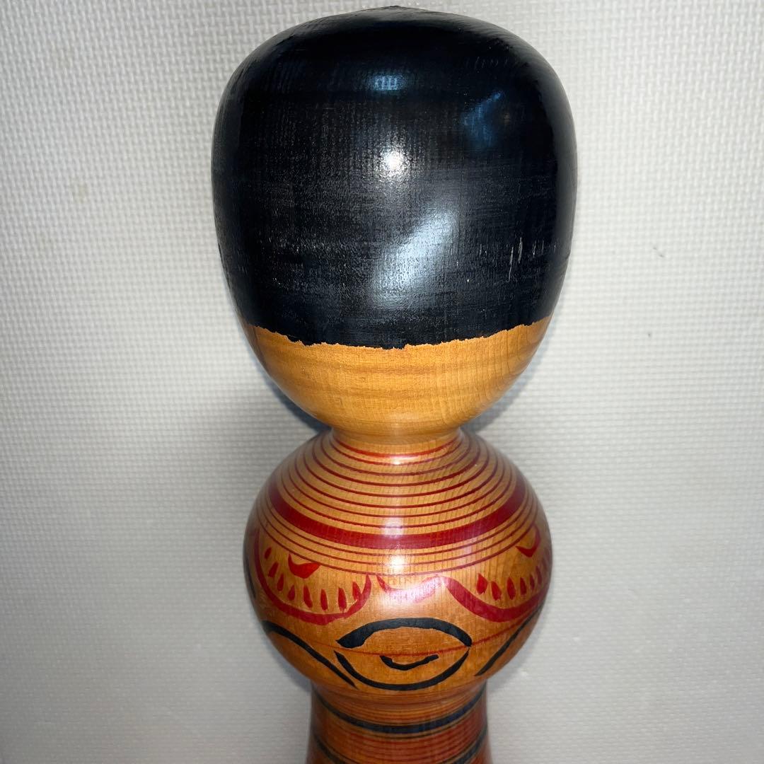 ⭕️現代の名工　小椋久太郎　超レア　朱桂材　赤色菊模様　大型　伝統こけし