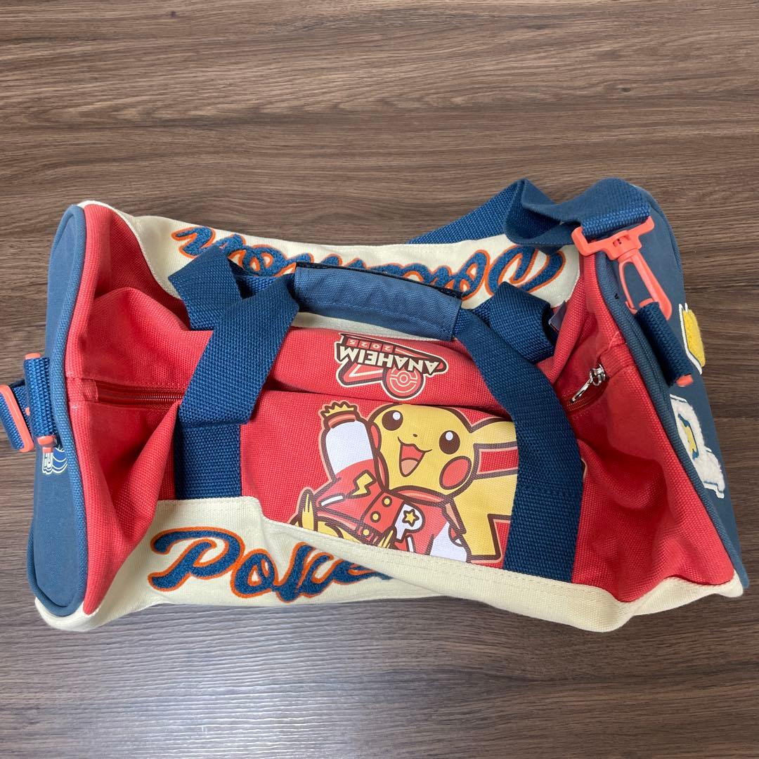 WCS 2025 ポケモン アナハイム ボストンバッグ ピカチュウ