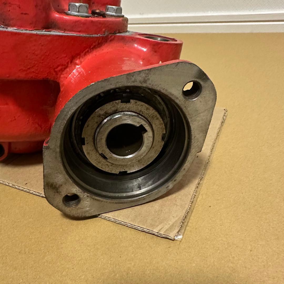 ユニック　クレーン　旋回減速機　オーバーホール済み