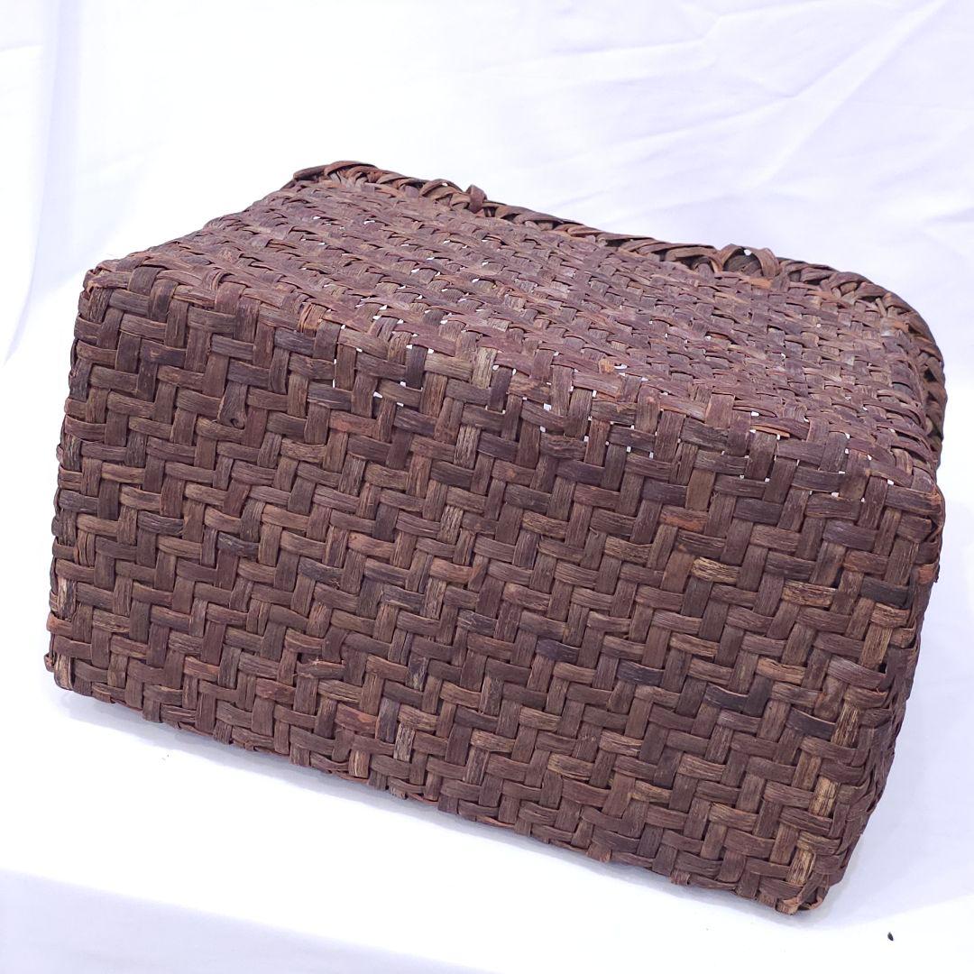 山葡萄 かごバッグ 籠 トートバッグ 編み込み ヴィンテージ　内袋無し