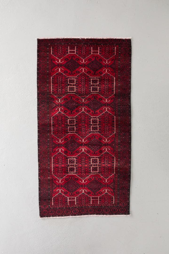 ヴィンテージラグ　ペルシャ絨毯　トライバルラグ　（193×102cm）赤　黒