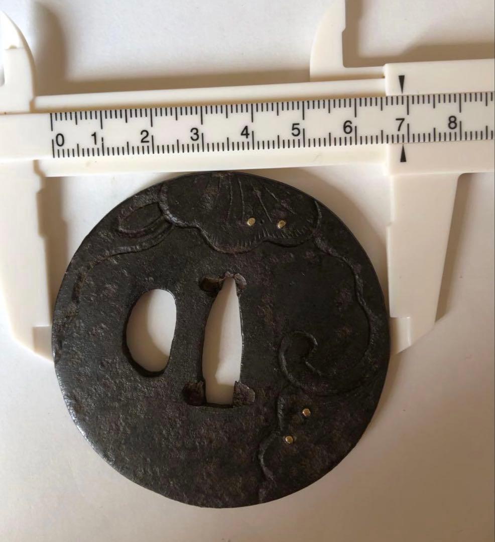 鍔 鉄地 象嵌 鐔　鉄地つば 海浪図 刀装具 古美術 時代物 X26D