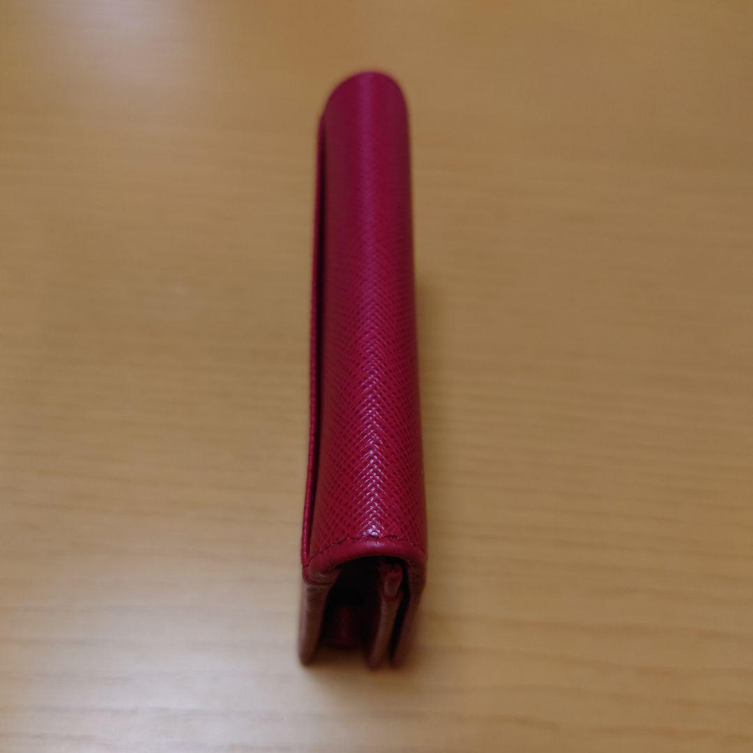 PRADA レッド 名刺入れ