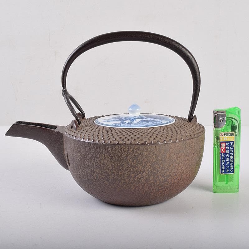 煎茶道具　釜師　菊地政光作　肩霰　銚子　染付山水文替蓋付　共箱　V R9015