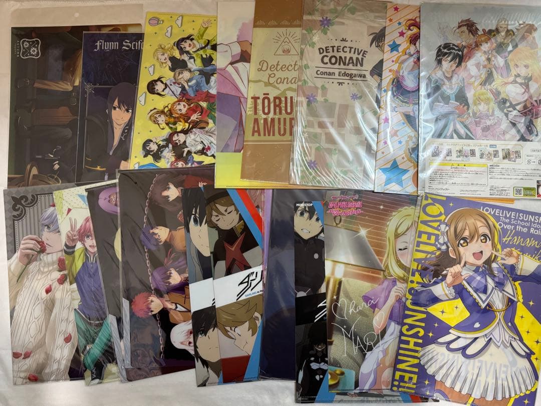 アニメ、ゲーム系　クリアファイル　３００枚以上まとめ売り　ラブライブ　ゴジラ
