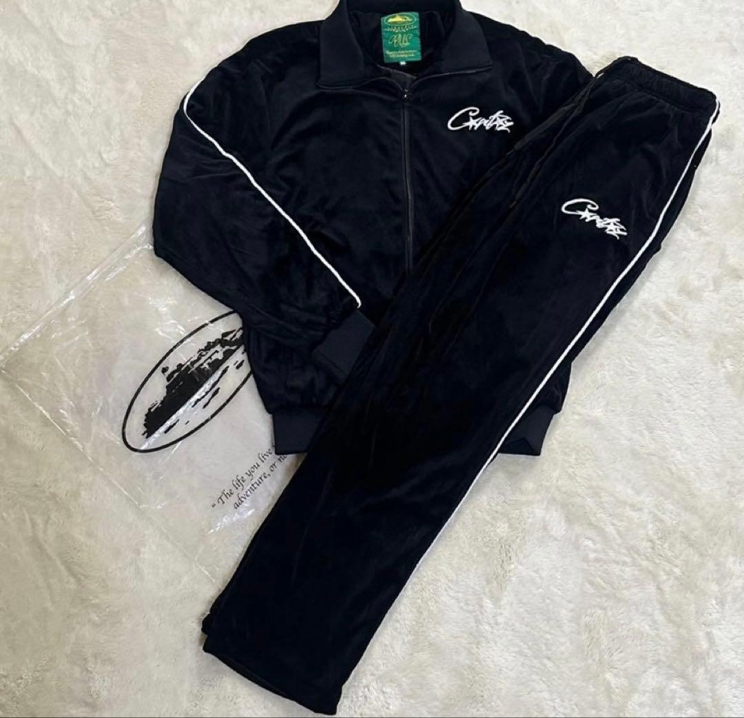 即日発送　corteiz セットアップ　ベロア　ブラック　 Mサイズ