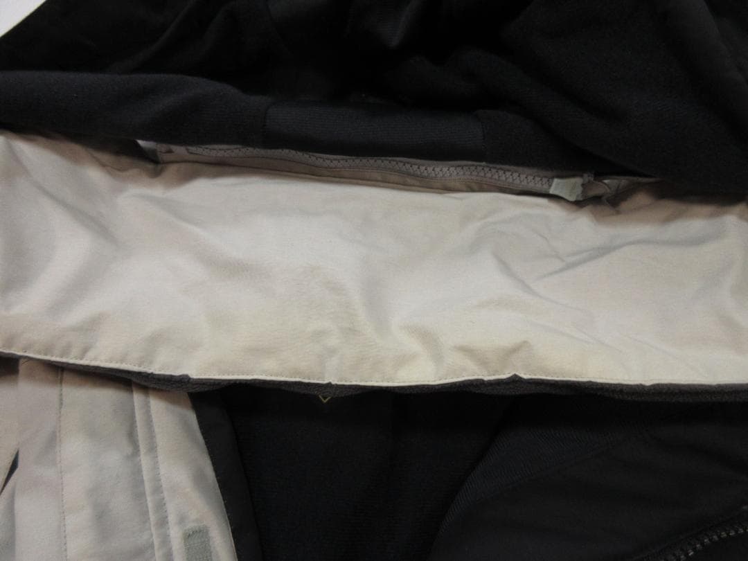 b*s様 DAIWA　GORE-TEX　パフォーマンスシェルジャケット　2XL