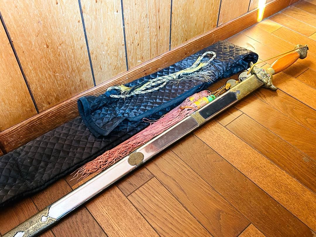 み*け様 中国剣模造刀　刀剣