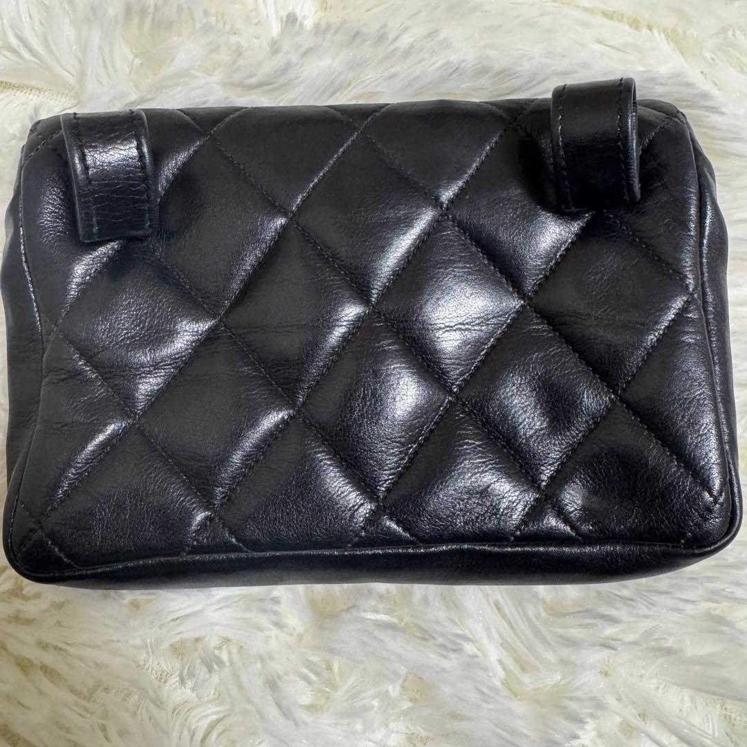 シャネル ウエストポーチ マトラッセ ラムスキン ヴィンテージ ココマーク 黒