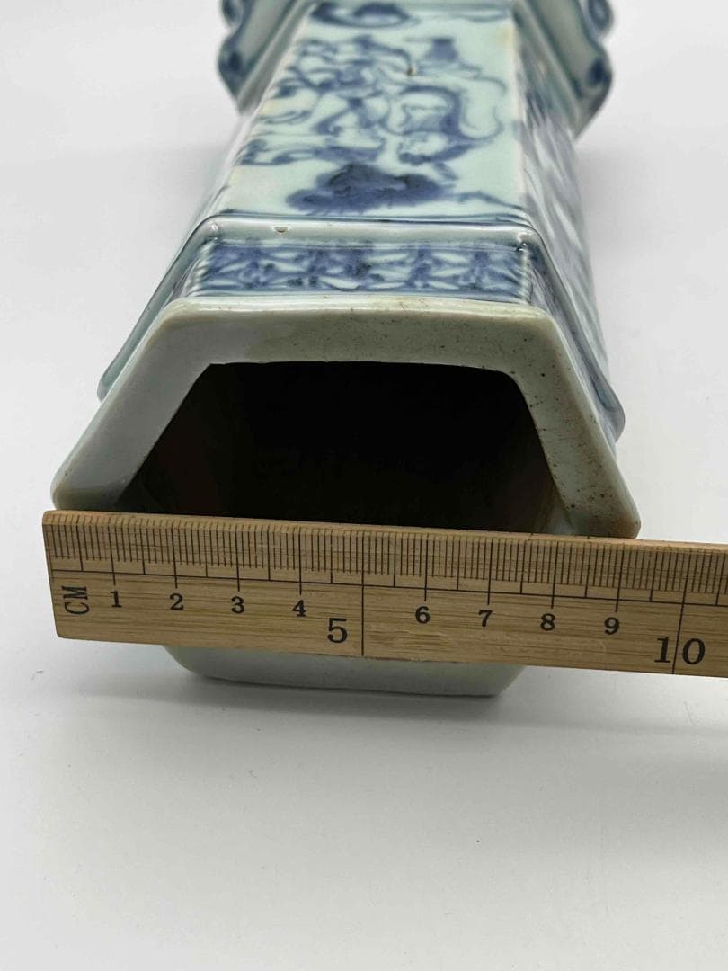 明時代　染付 青花仙人文塔型筆筒 白磁 文房具 名品珍品　香炉 (C-48)