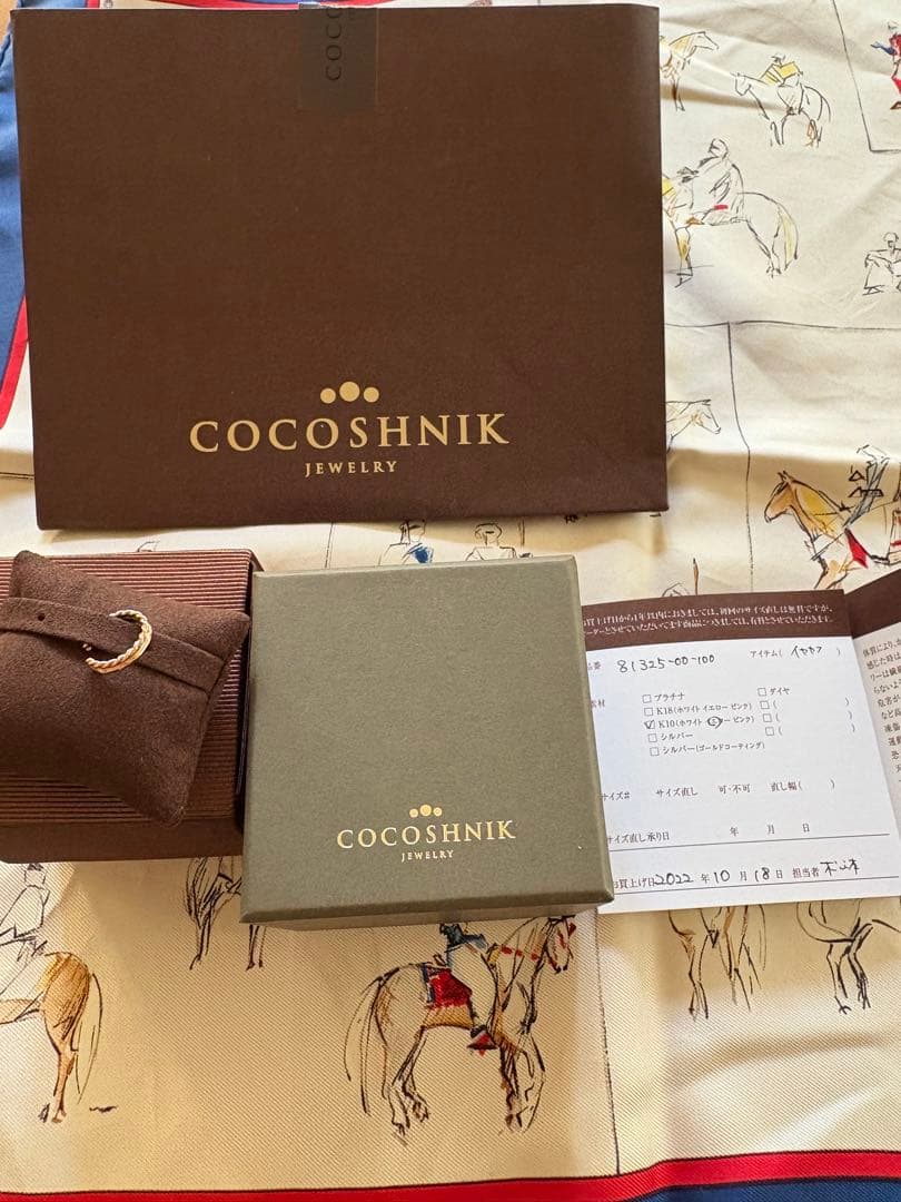COCOSHNIK ツイストk10イヤカフ