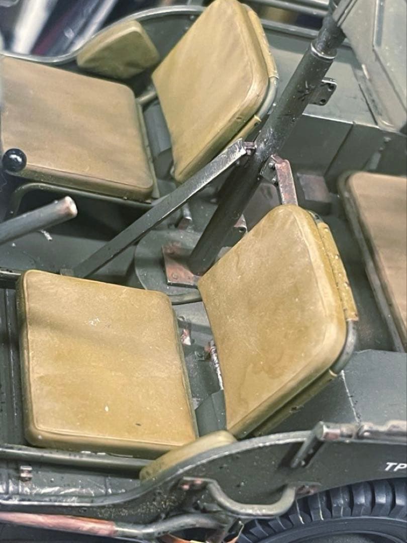 タコム1/16米陸軍 1/4トン 4X4 G503 ユーティリティトラック完成品