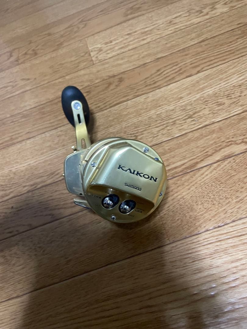 SHIMANO 海魂 両軸リール ゴールド小傷あり機関良好