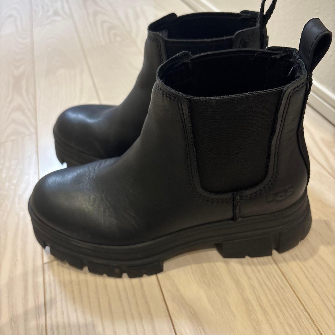美品ugg Ashton Chelseaサイドゴアブーツ23cm