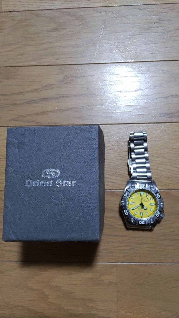 Orient Star イエロー ダイバーズ腕時計