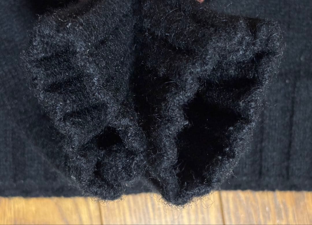 ガンジーウーレンズ 厚手ウールセーター サイズ40 黒 ブラック イングランド製