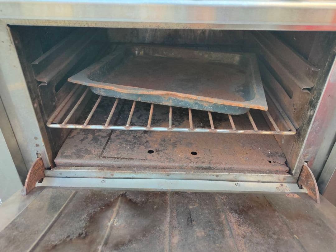 7口コンロ　オーブン