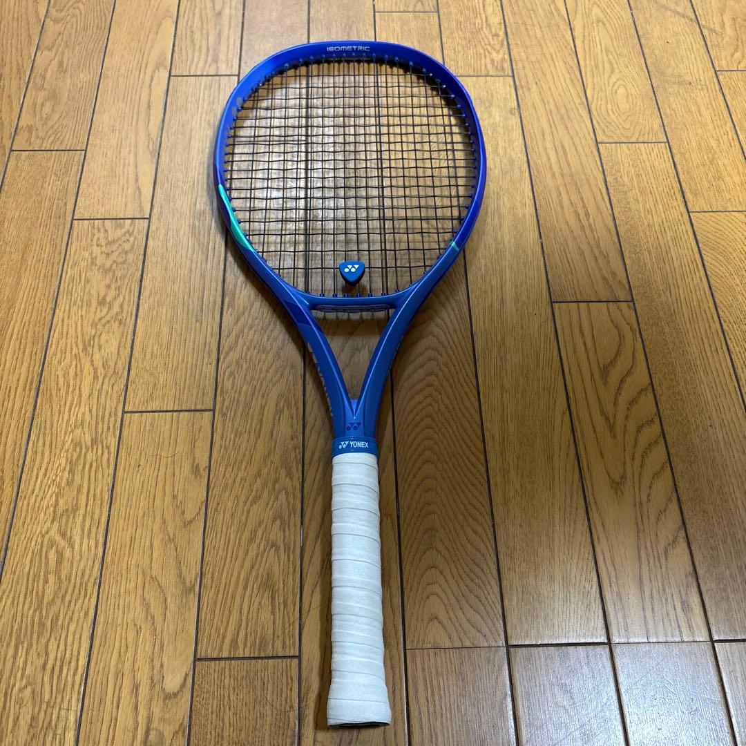 YONEX EZONE 100テニスラケット 青 G2