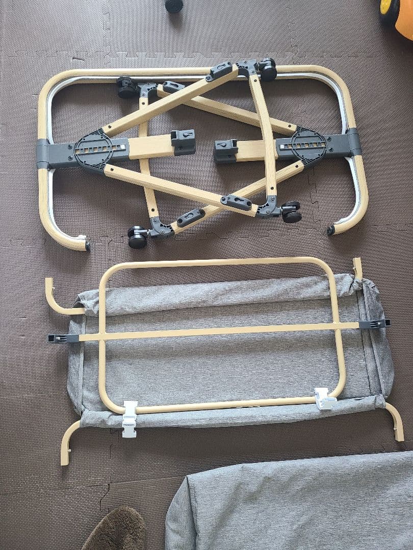 HZDMJ ベビーベッド キャスター付き グレー