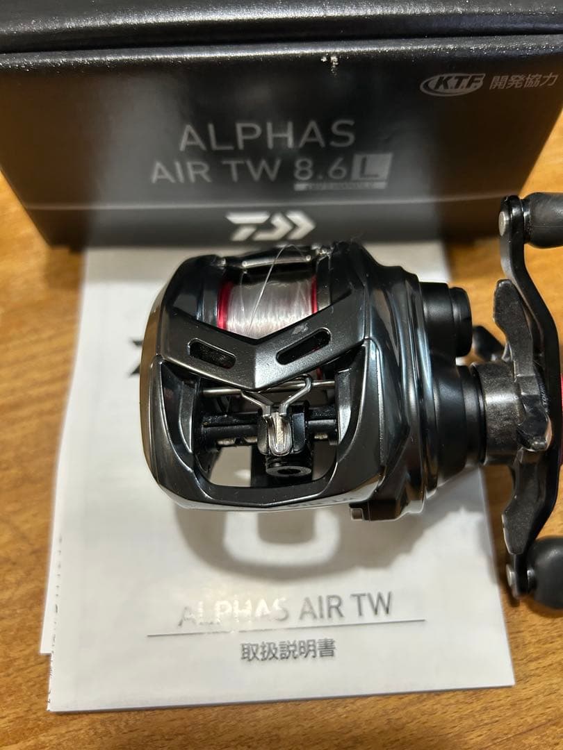 ダイワ　20アルファスAIR TW 8.6L 左　中古美品