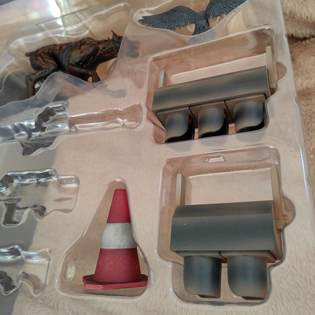 PATRIOTStudio社製.[ バイオハザードジオラマスタンド] 1/12