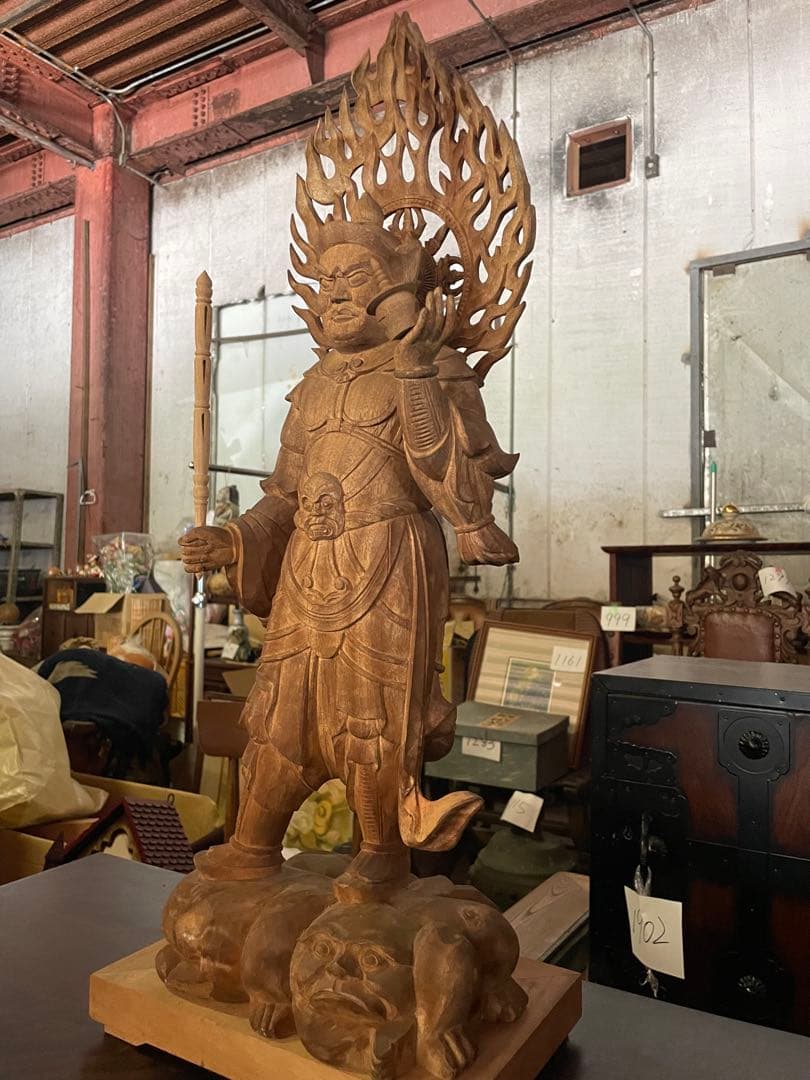 不動明王立像　２体　高さ67cm 仏教美術 仏像 木彫 寺院