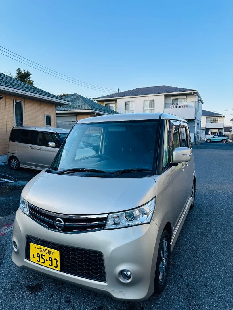 日産　ルークス　ハイウェイスター　ターボ　車検8／12 距離11.８万km