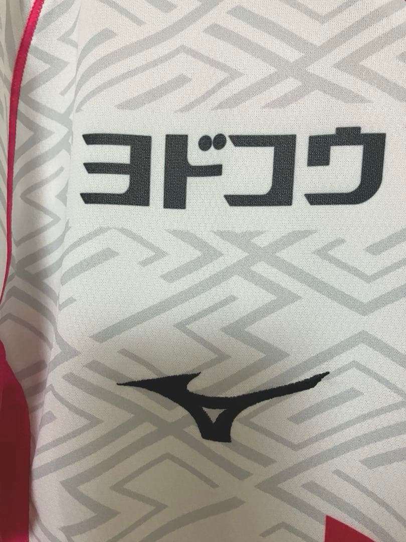 ♦︎新品♦︎8香川真司XLサイズセレッソ大阪ユニフォーム