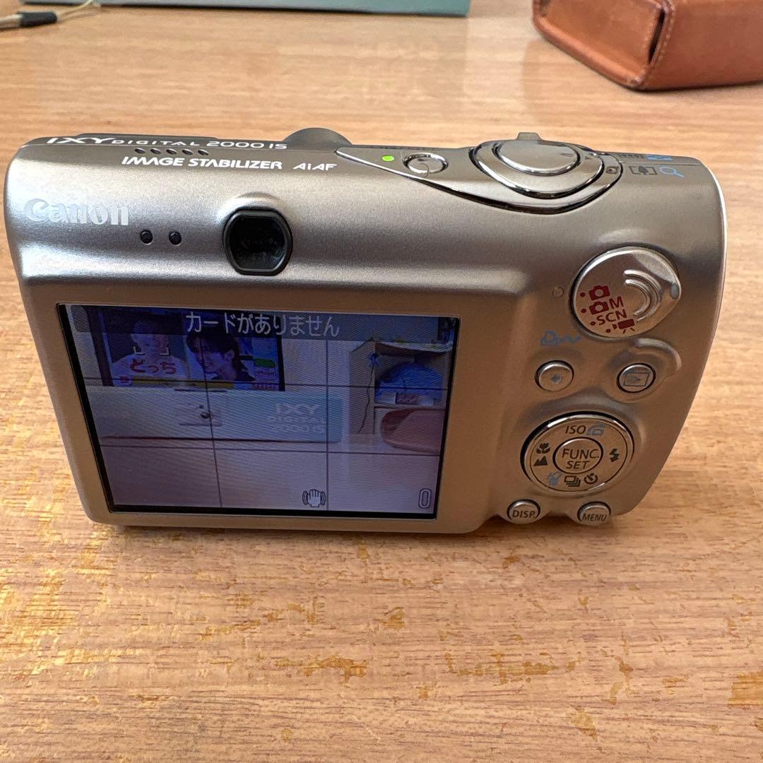 Canon IXY DIGITAL 2000 IS 【端子カバー破損】