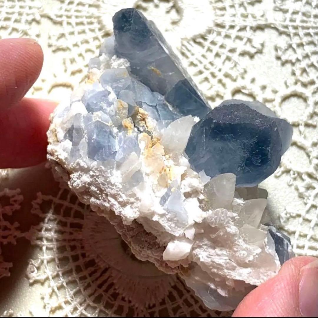 希少！カルサイト共生のセレスティン結晶標本B/原石 鉱物/クラスター