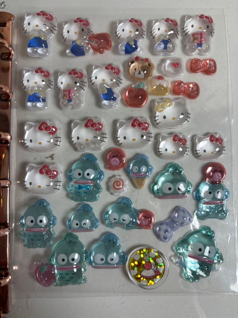 ボンボンドロップシール　サンリオ　ディズニー　正規品　おまけ付き　シール帳まとめ