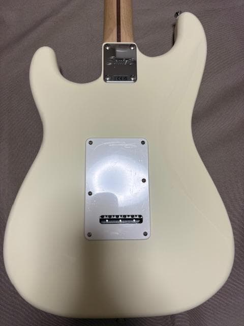 SQUIER AFFINITY ストラトキャスターモデル　ホワイト系 美品