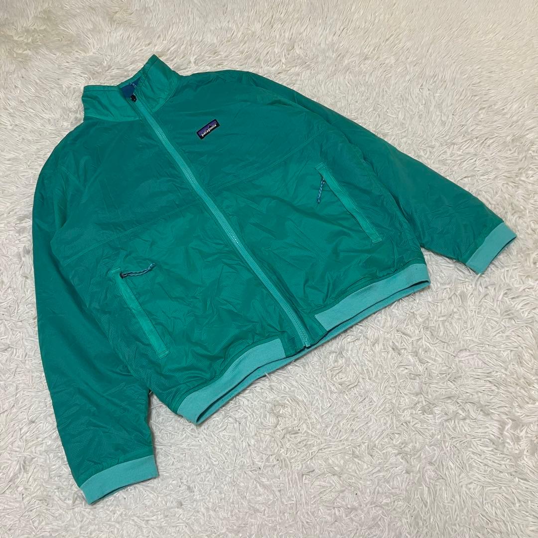 patagonia ロゴ入りリバーシブルブルゾン　ジャンパー　フリース　緑　青