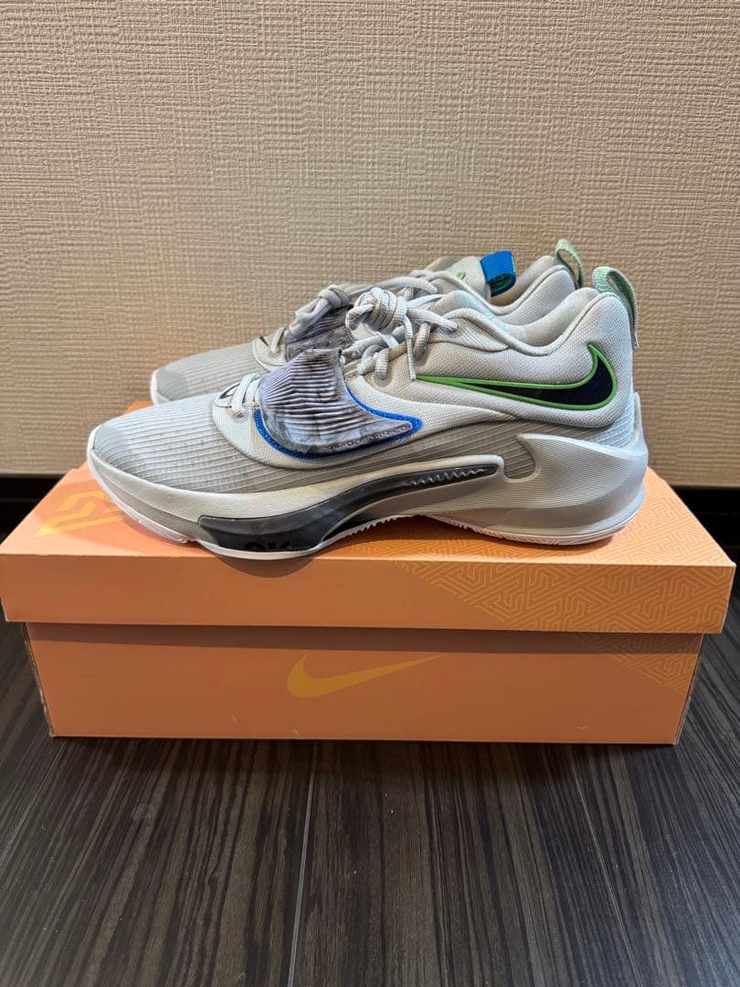 希少☆ズームフリーク3☆28.5㎝☆新品未使用品☆