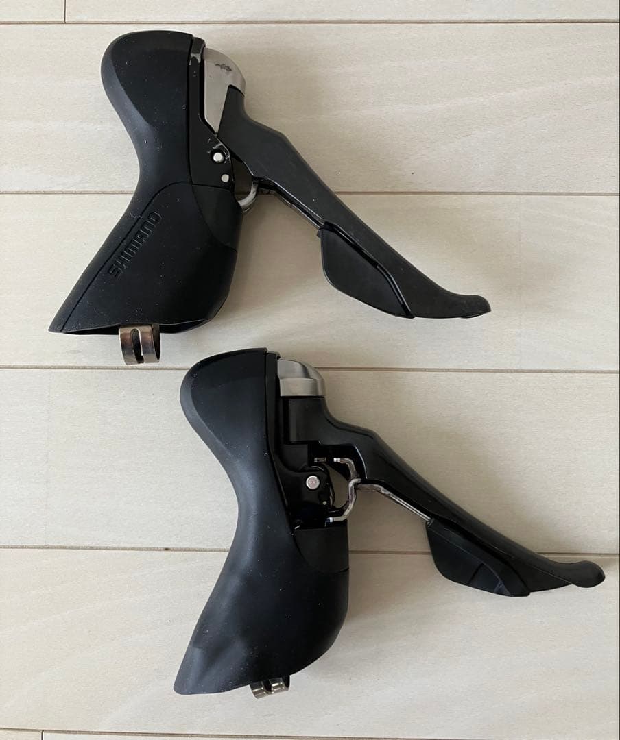 中古★シマノアルテグラST-RS685油圧ブレーキSTIレバー左右２S×11Ｓ