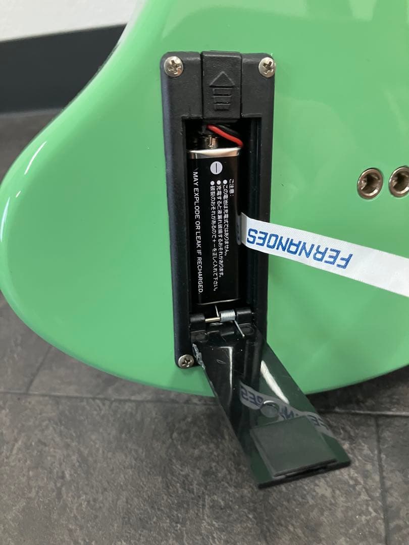 値下！FERNANDES ミニエレキギター ZO-3 ミントグリーン アンプ内蔵