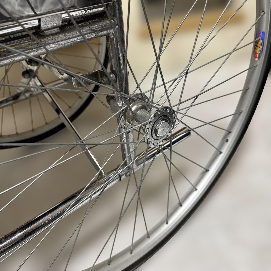 送料込 カワムラサイクル 病院・施設で定番のスチール製自走式車椅子 標準