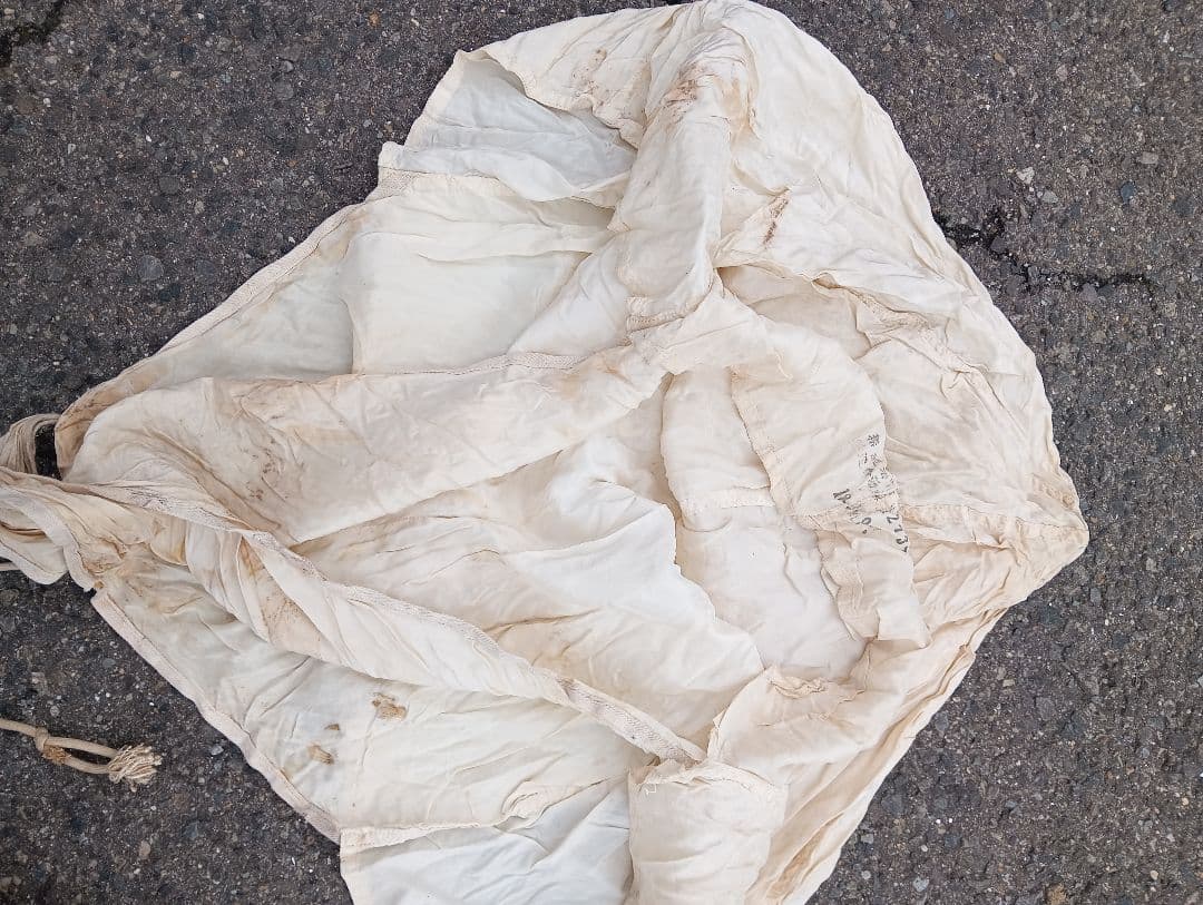 落下傘　　戦前　戦時中　　パラシュート　絹　　戦時資料　戦争　落下傘部隊　布