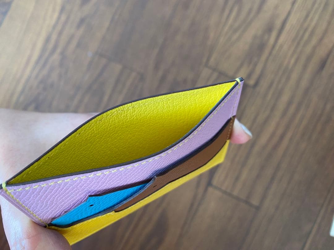 HERMES 馬デザイン 名刺入れ　エルメス　カードケース