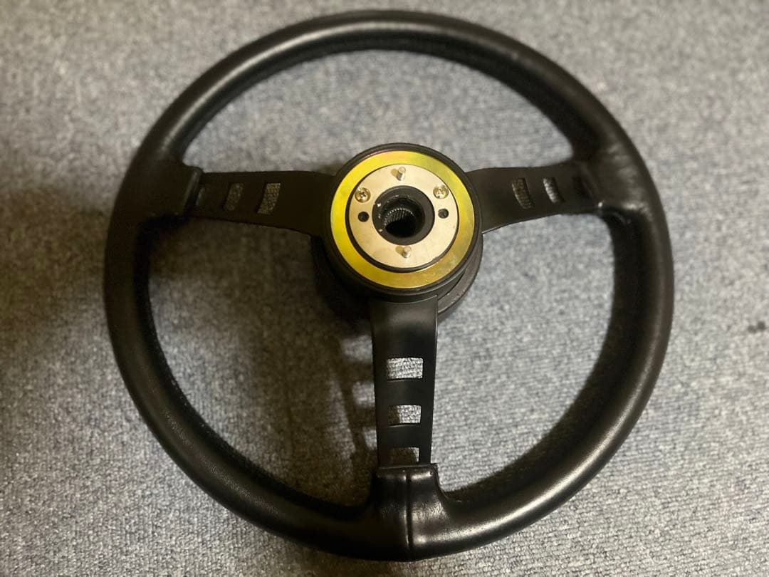 DATSUN ステアリング ダッツンコンペ 旧車