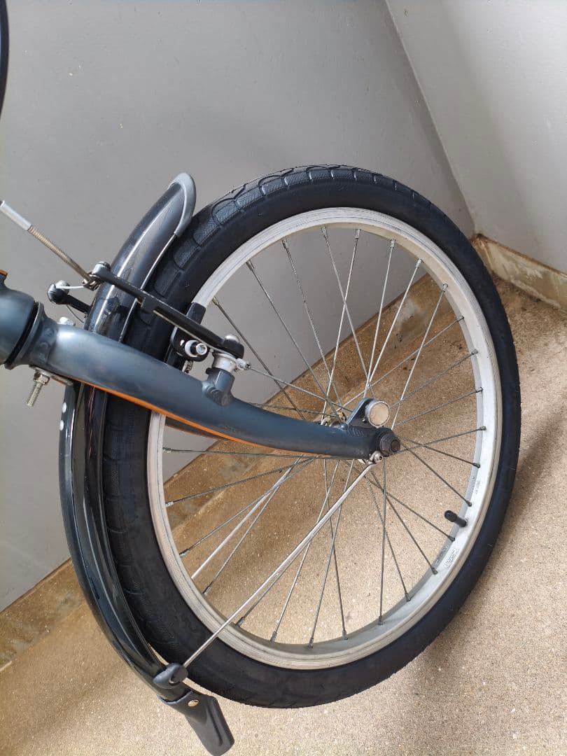 【希少】DAHON QIX D8 折りたたみ自転車 縦折り 20インチ