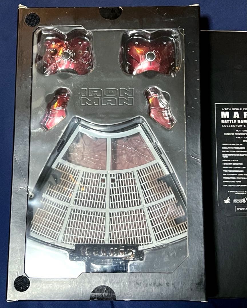 アイアンマン　マーク３（バトルダメージ版）ホットトイズ